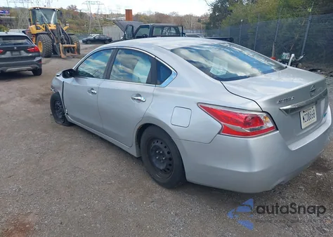 2014 Nissan Altima 2.5/2.5 S/2.5 Sl/2.5 Sv z USA, uszkodzony, nr VIN 1N4AL3AP0EN373807